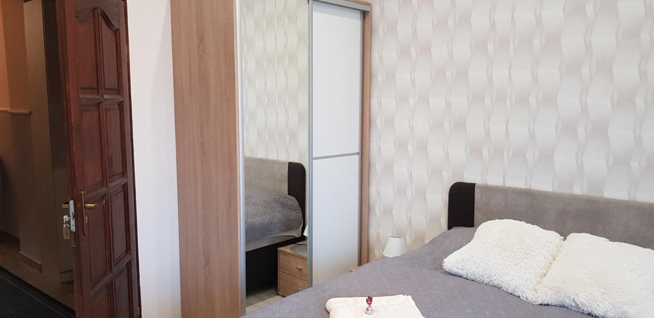 Rozsa Apartmanhaz 세게드 외부 사진