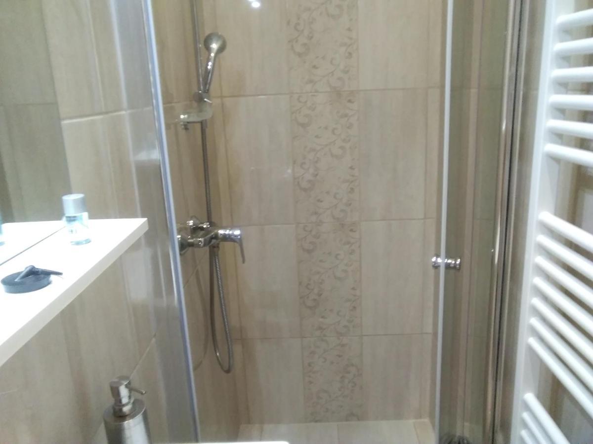 Rozsa Apartmanhaz 세게드 외부 사진