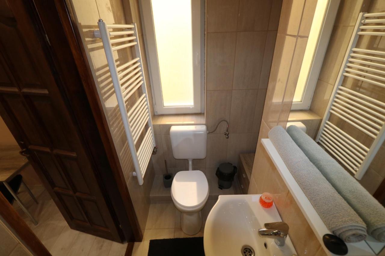 Rozsa Apartmanhaz 세게드 외부 사진